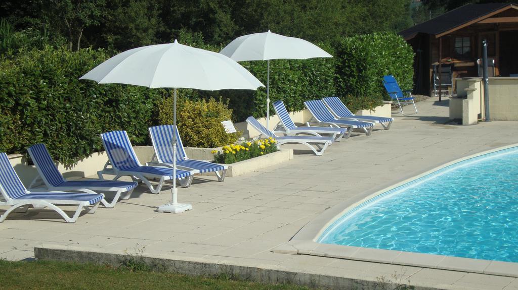 Le Venay *