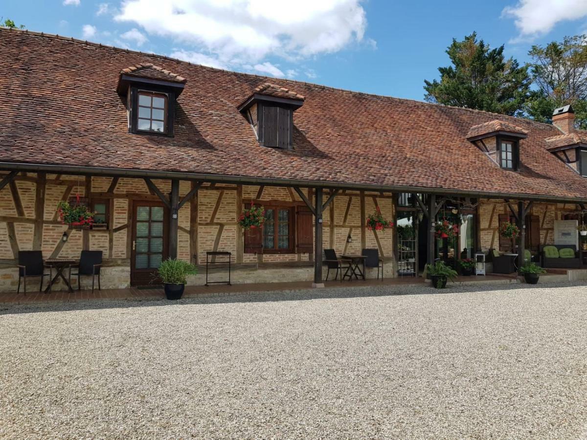 Le Venay Bed & Breakfast